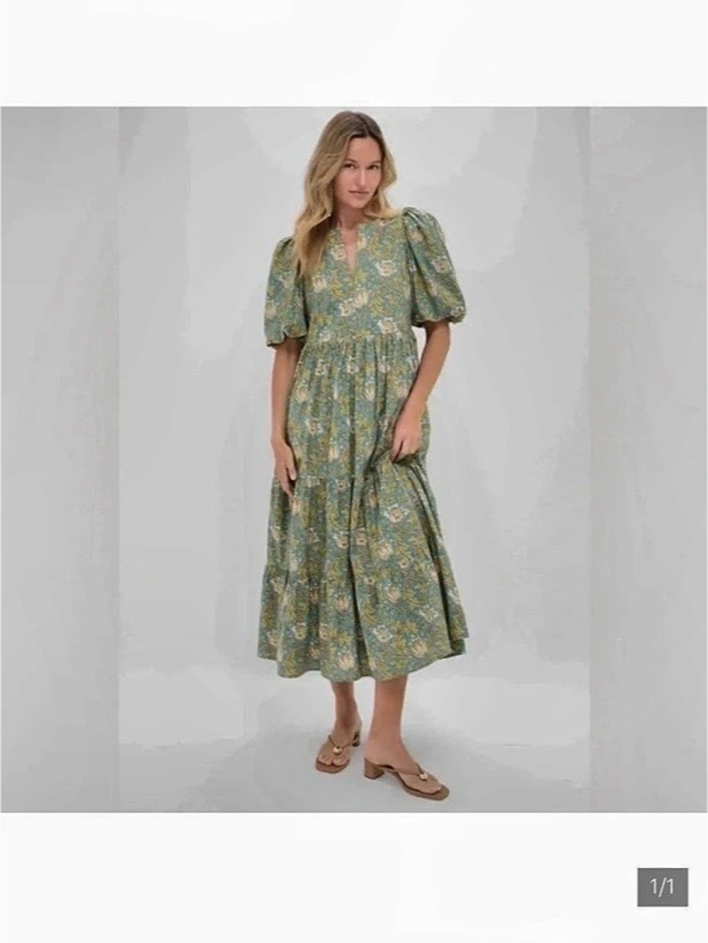 Brand new never worn Hyacinth House Barton Midi Dress Floral Blue & Green Size S
